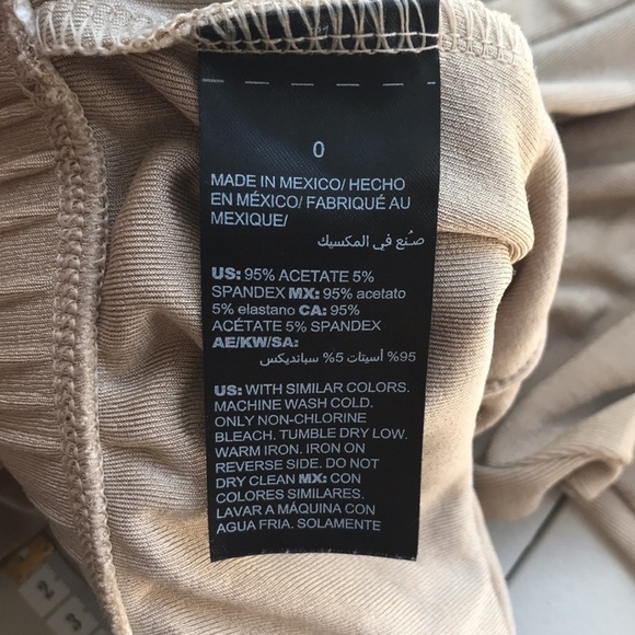 TRAVELERS by Chico’s Classic No Tummy Pants nude gold size 0 or small - Picture 11 of 11